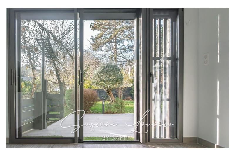 Maison - 202 m² - 6 pièces