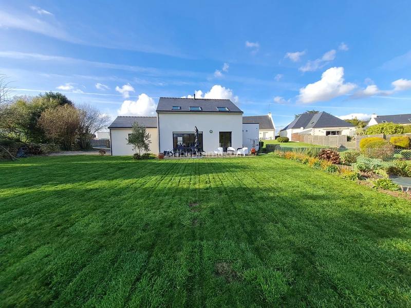 Maison - 125 m² - 7 pièces