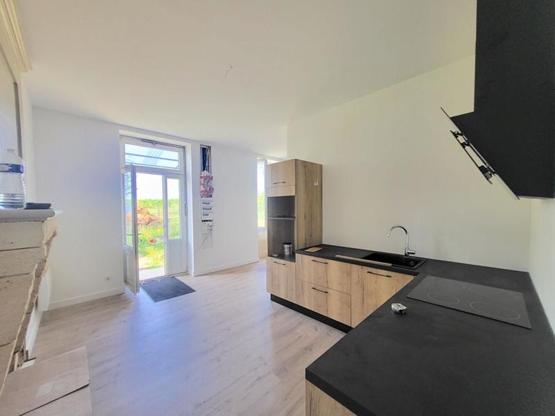 Maison - 96 m² - 4 pièces