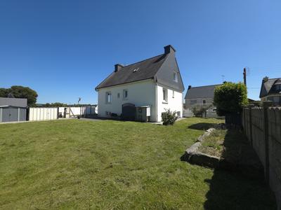 Maison - 107 m² - 5 pièces