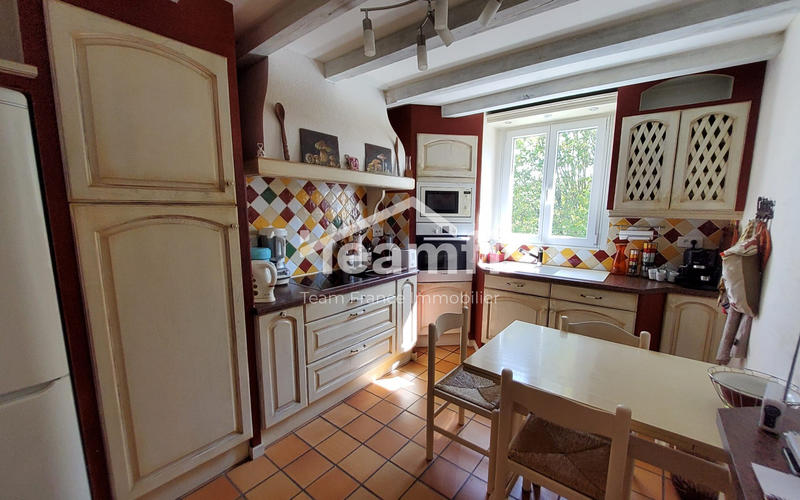 Maison - 144 m² - 4 pièces