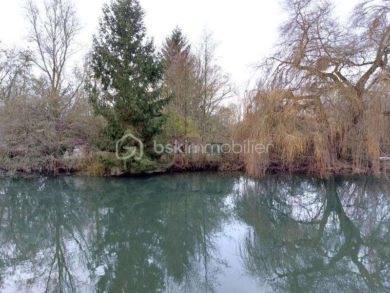 Terrain de loisirs - 4 584 m²