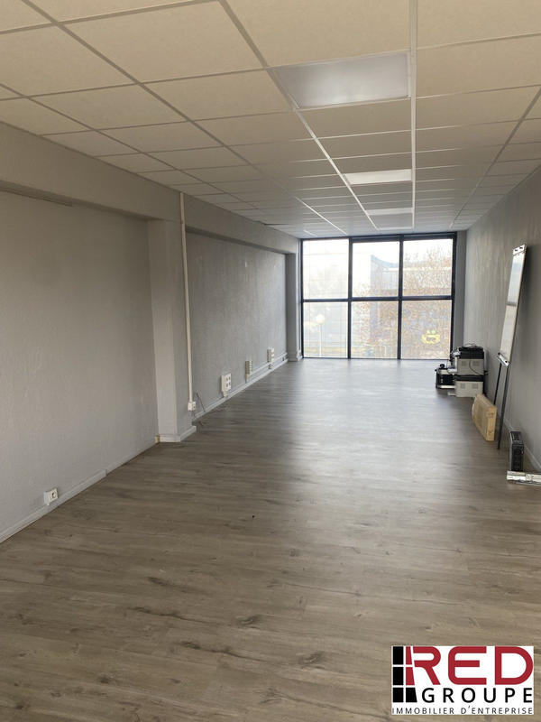 Bureau - 142 m²