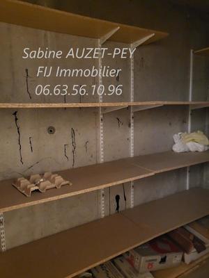 Parking / Garage - 9 m²