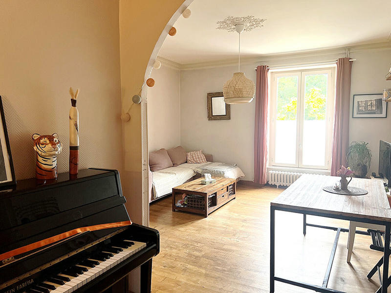 Maison - 107 m² - 5 pièces