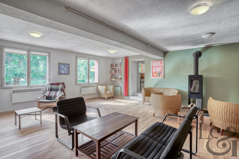 Maison - 145 m² - 6 pièces