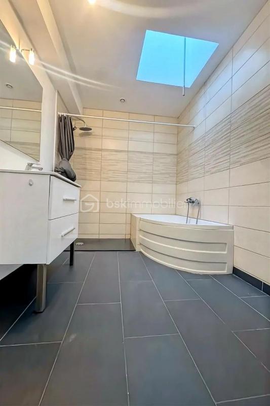 Maison en pierre - 106 m² - 5 pièces