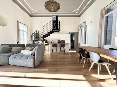 Maison - 96 m² - 4 pièces