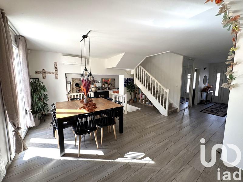 Maison - 191 m² - 7 pièces