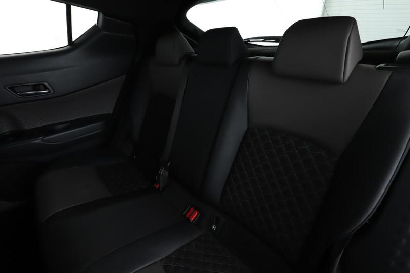 Toyota c-Hr 1.8 Hybride Distinctive 122 ch