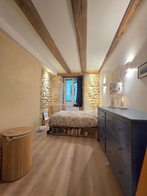 Appartement - 60 m² - 2 pièces