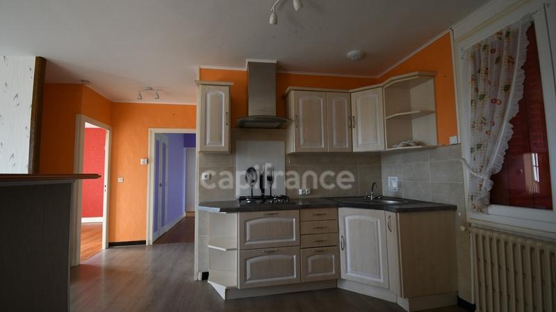 Maison - 80 m² - 4 pièces