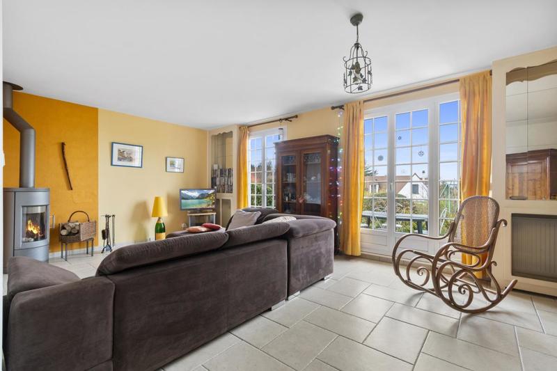 Maison - 134 m² - 7 pièces