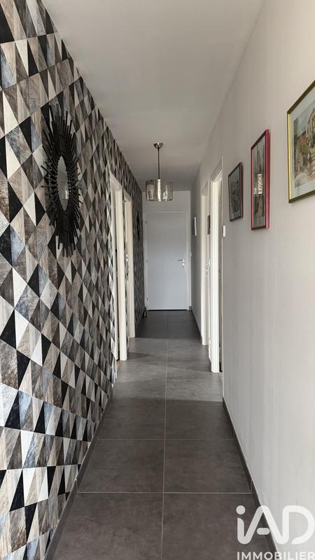 Maison - 90 m² - 5 pièces