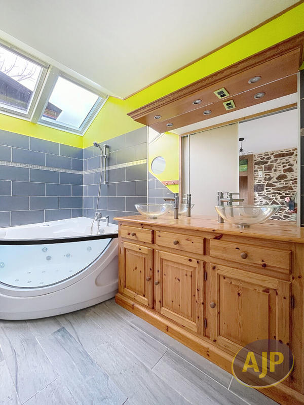 Maison - 89 m² - 4 pièces