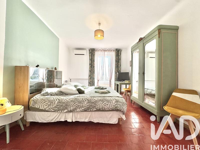 Maison - 419 m² - 9 pièces