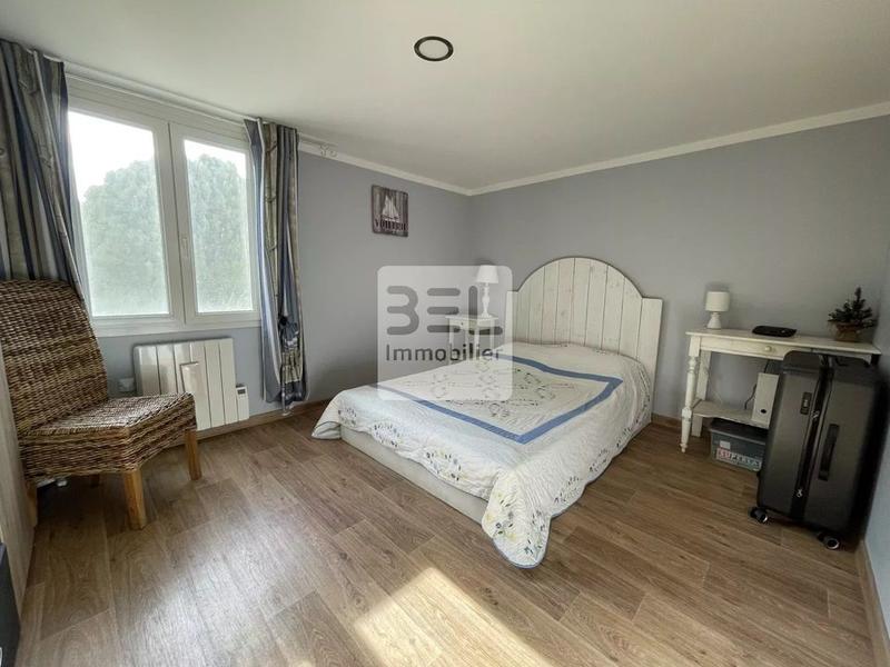 Villa - 225 m² - 7 pièces