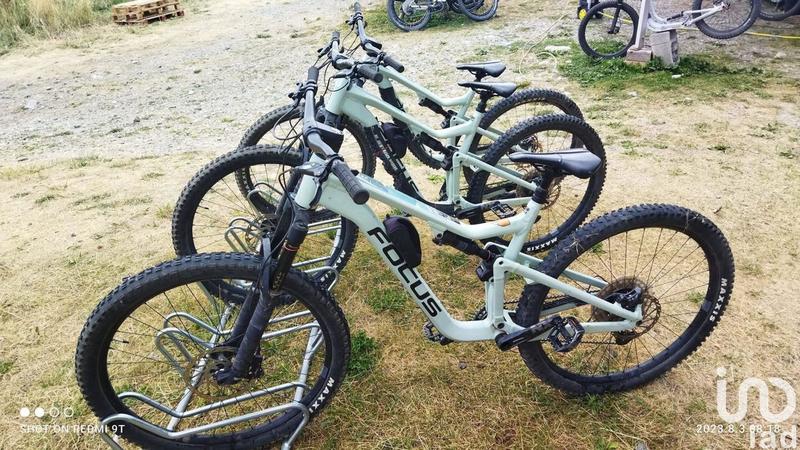 Local commercial - 171 m²