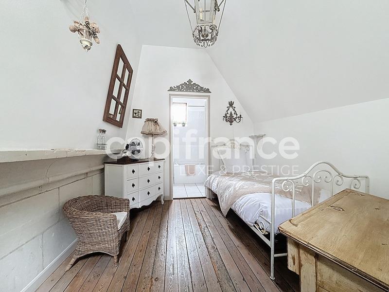 Maison - 420 m² - 13 pièces