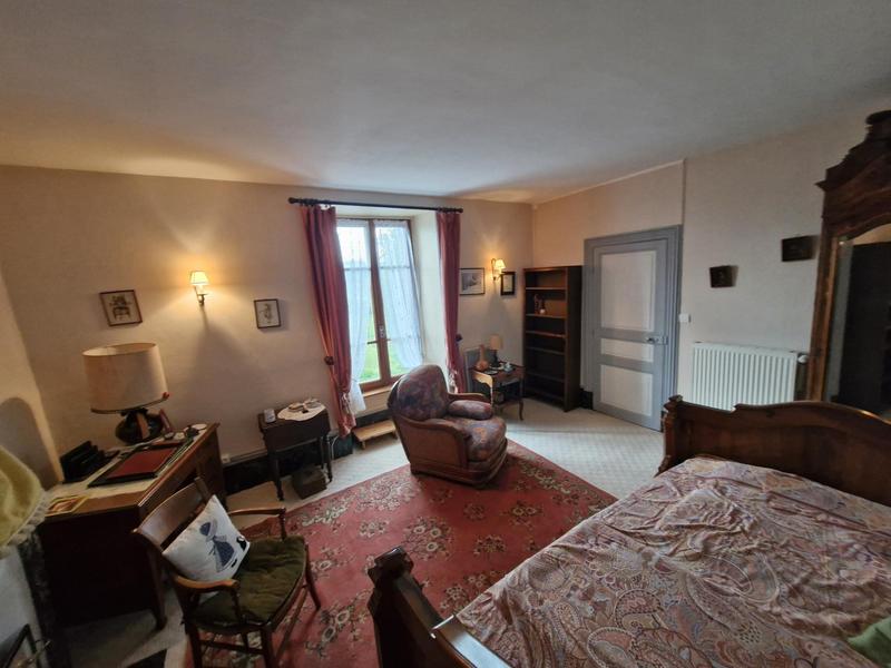 Maison - 171 m² - 8 pièces