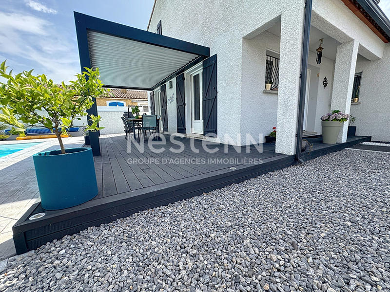 Maison - 97 m² - 4 pièces