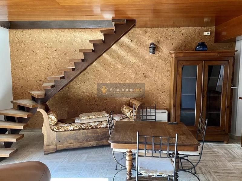 Maison - 154 m² - 8 pièces