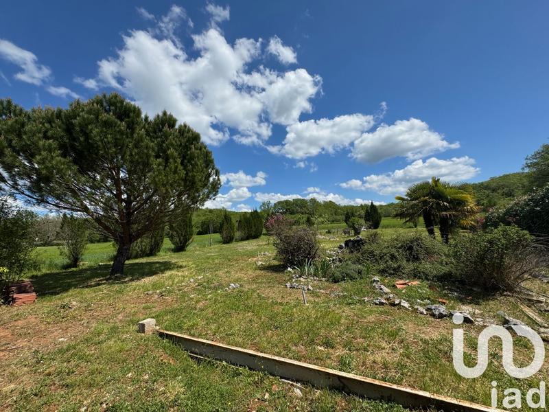 Appartement - 475 m² - 4 pièces