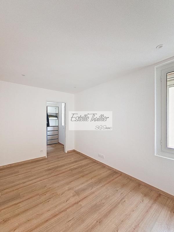 Maison de ville - 90 m² - 5 pièces