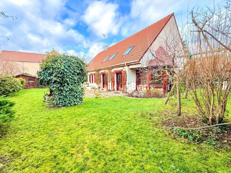 Maison - 190 m² - 8 pièces