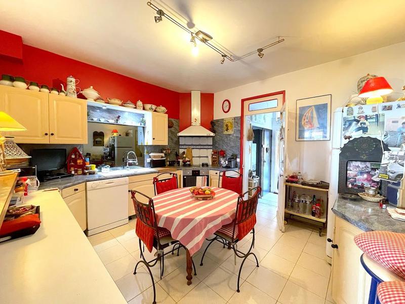 Maison de ville - 140 m² - 6 pièces