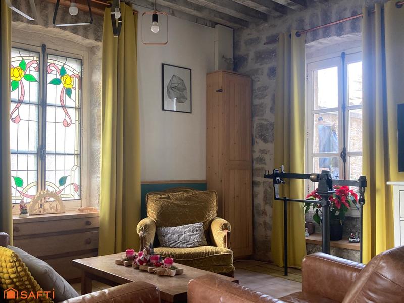 Maison - 335 m² - 11 pièces