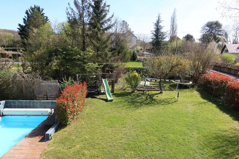 Maison traditionnelle - 130 m² - 6 pièces