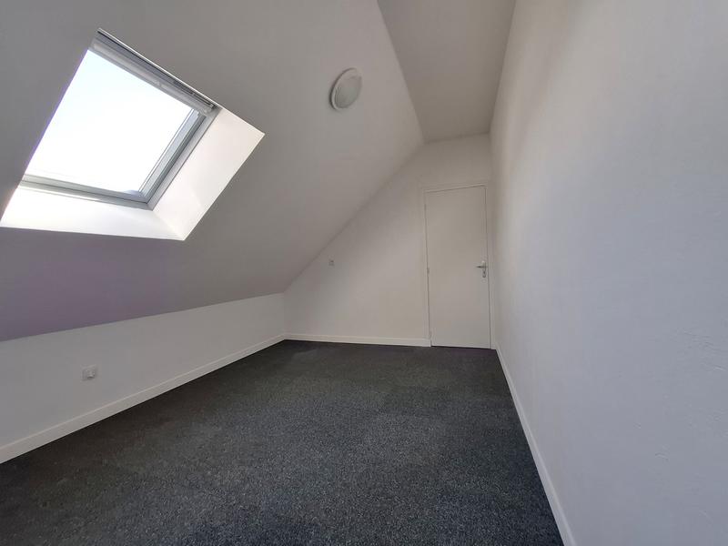 Maison - 93 m² - 5 pièces