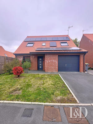 Maison - 130 m² - 8 pièces