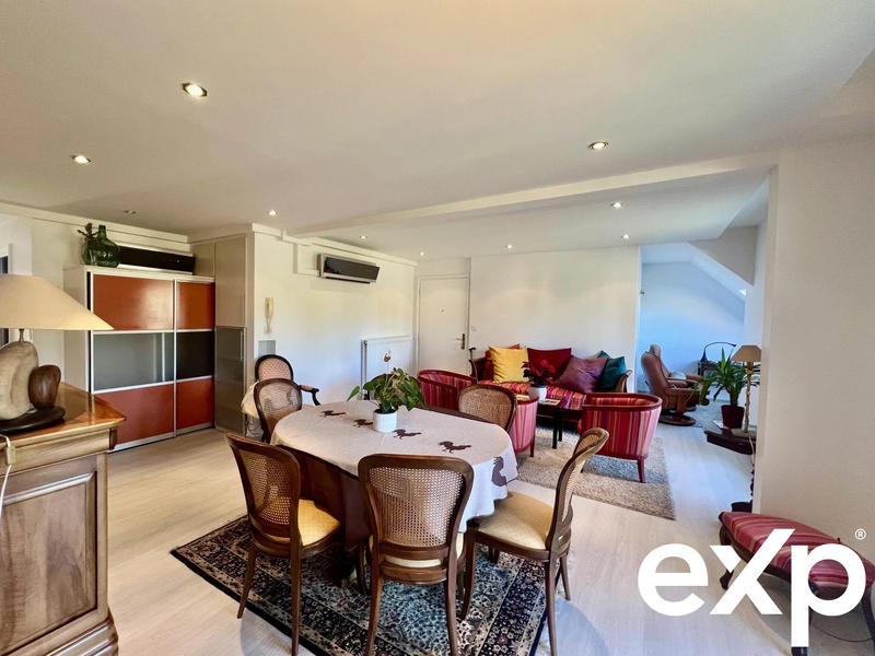 Appartement - 80 m² - 3 pièces