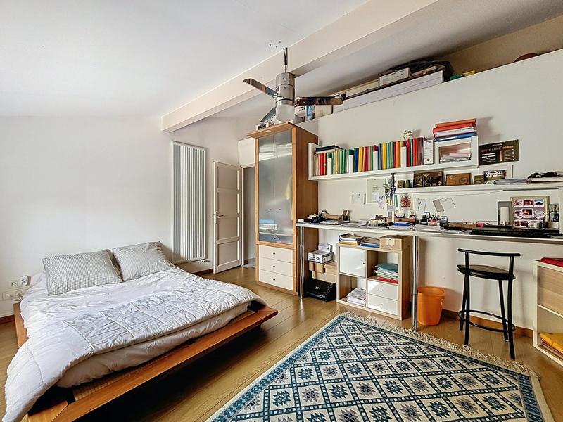 Appartement - 175 m² - 5 pièces