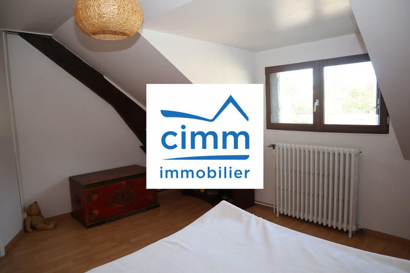 Maison traditionnelle - 109 m² - 5 pièces