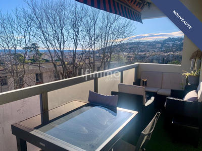 Appartement - 72 m² - 3 pièces