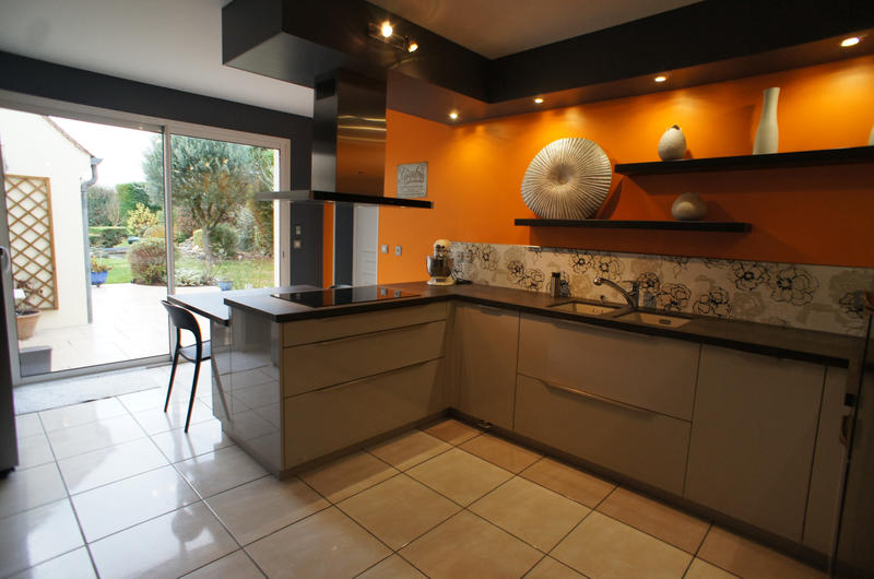 Maison - 343 m² - 7 pièces