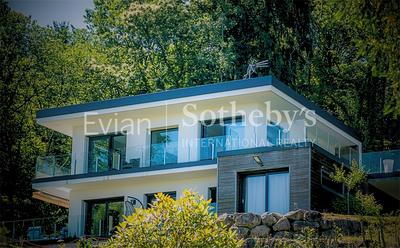 Maison - 230 m² - 6 pièces