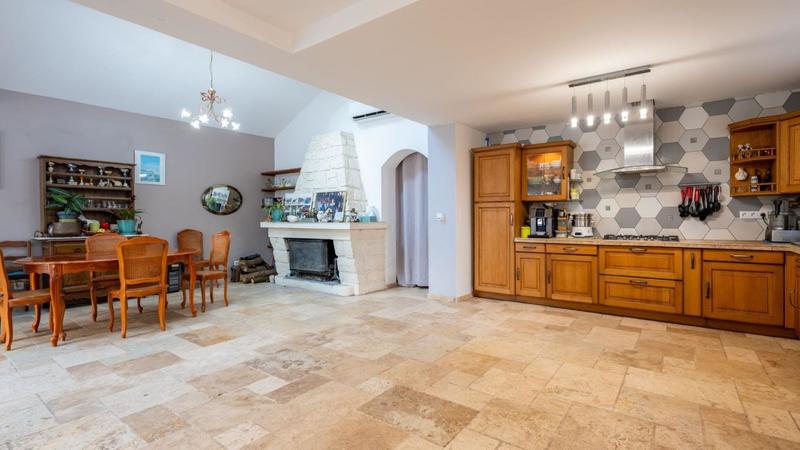 Maison - 126 m² - 5 pièces