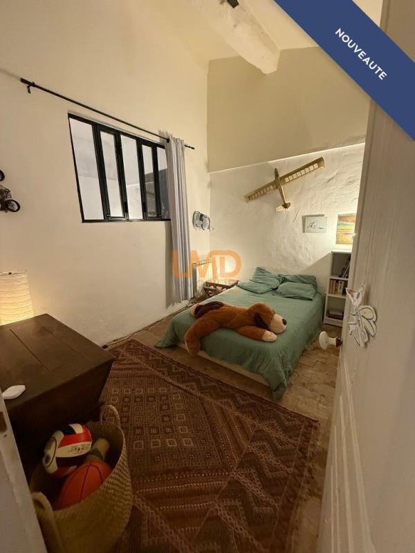 Maison - 195 m² - 8 pièces