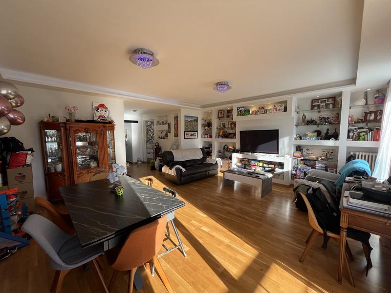 Appartement - 97 m² - 4 pièces