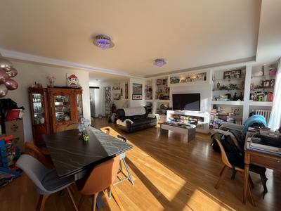 Appartement - 97 m² - 4 pièces