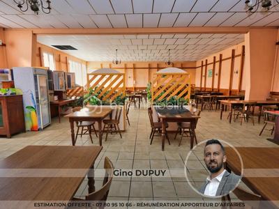 Local commercial - 490 m² - 13 pièces