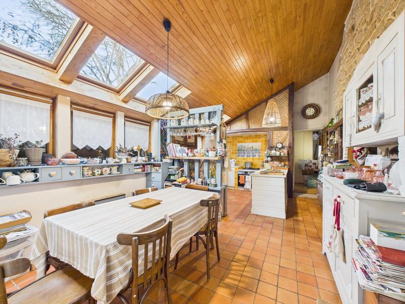 Maison ancienne - 150 m² - 7 pièces