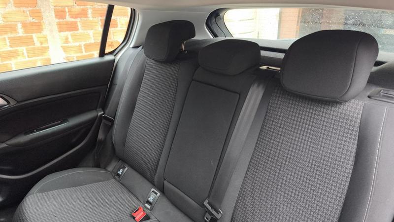 Peugeot 308 1.5 BlueHDI 130 Active