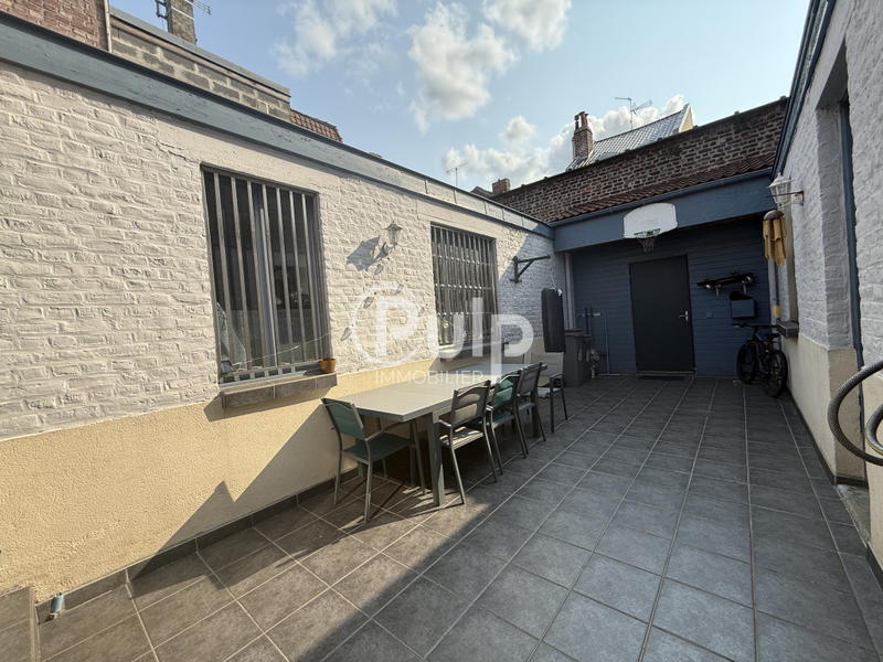 Maison - 194 m² - 7 pièces