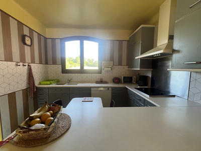 Maison - 276 m² - 9 pièces