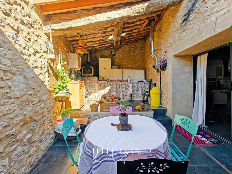 Maison - 101 m² - 3 pièces